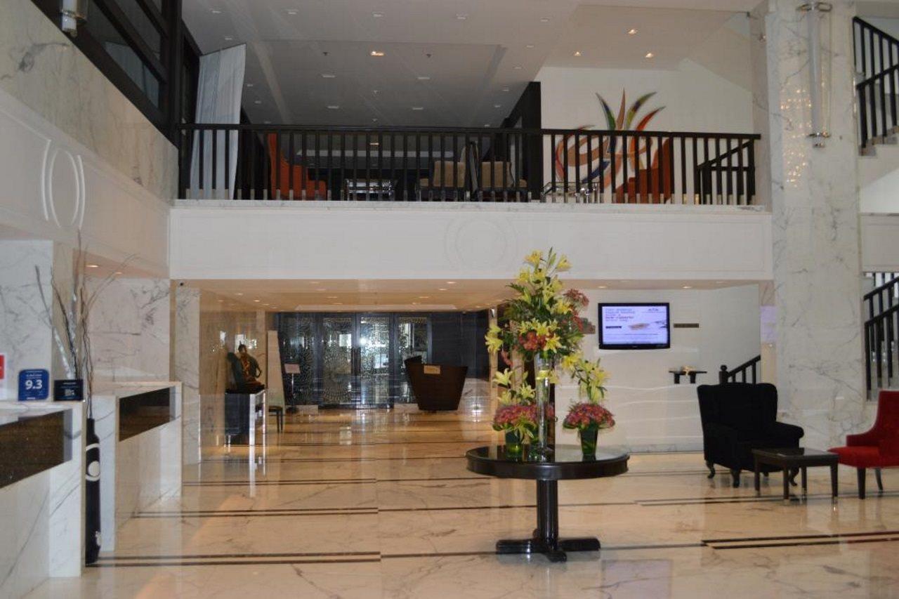 St. Mark's Hotel Bangalore Exteriör bild